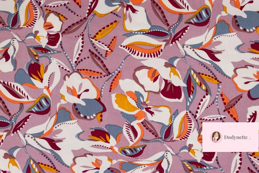 Coupon de viscose imprimée- fleurs fond violine OEKO TEX
