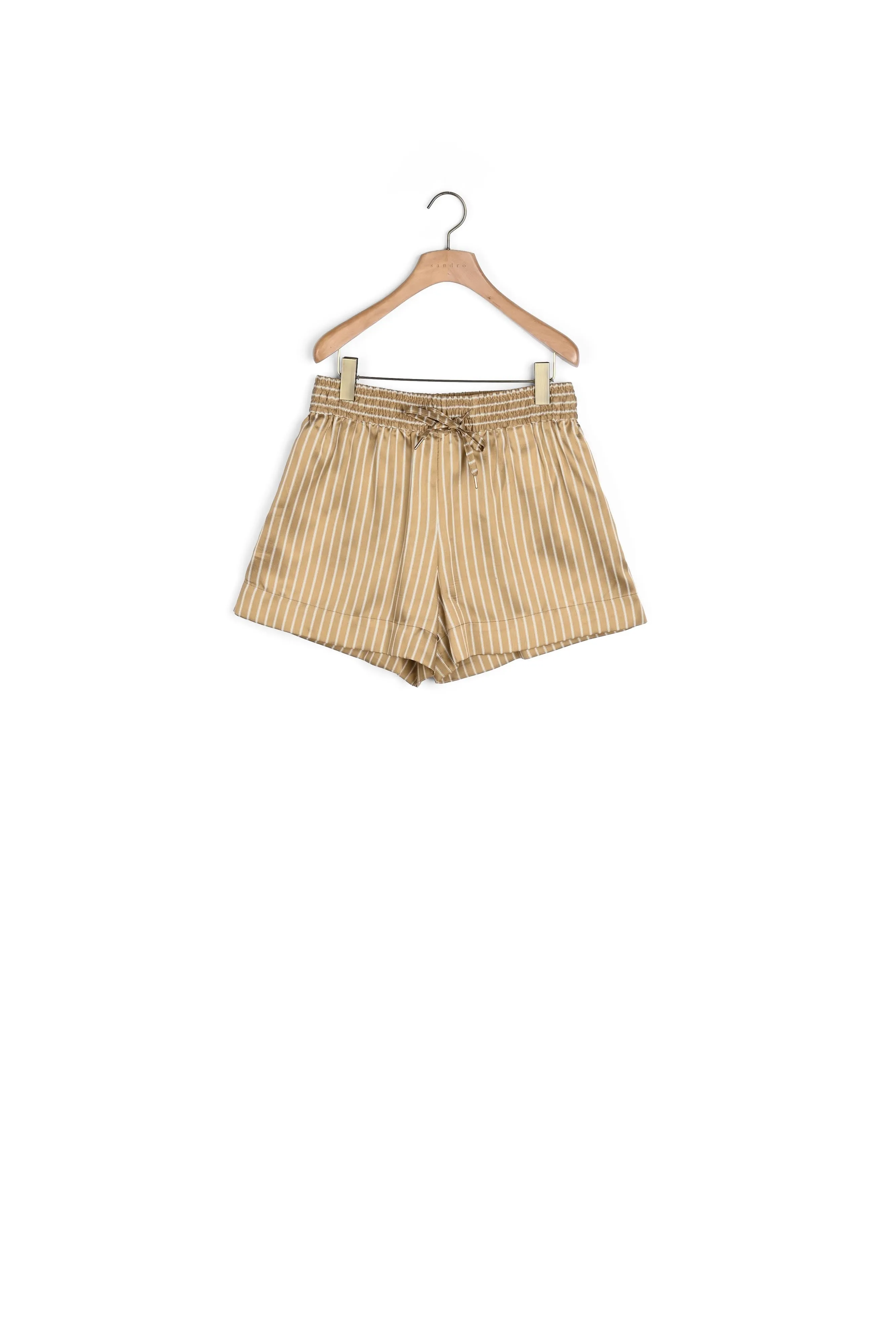 Short large à rayures